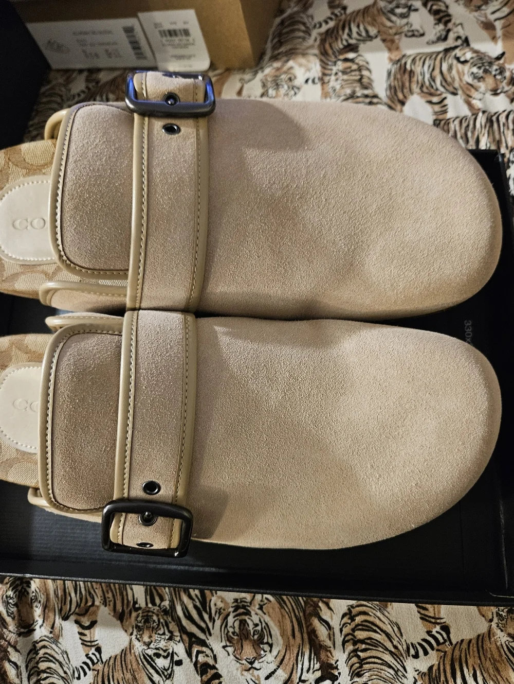 Coach Clogs - Picture 7 of 10